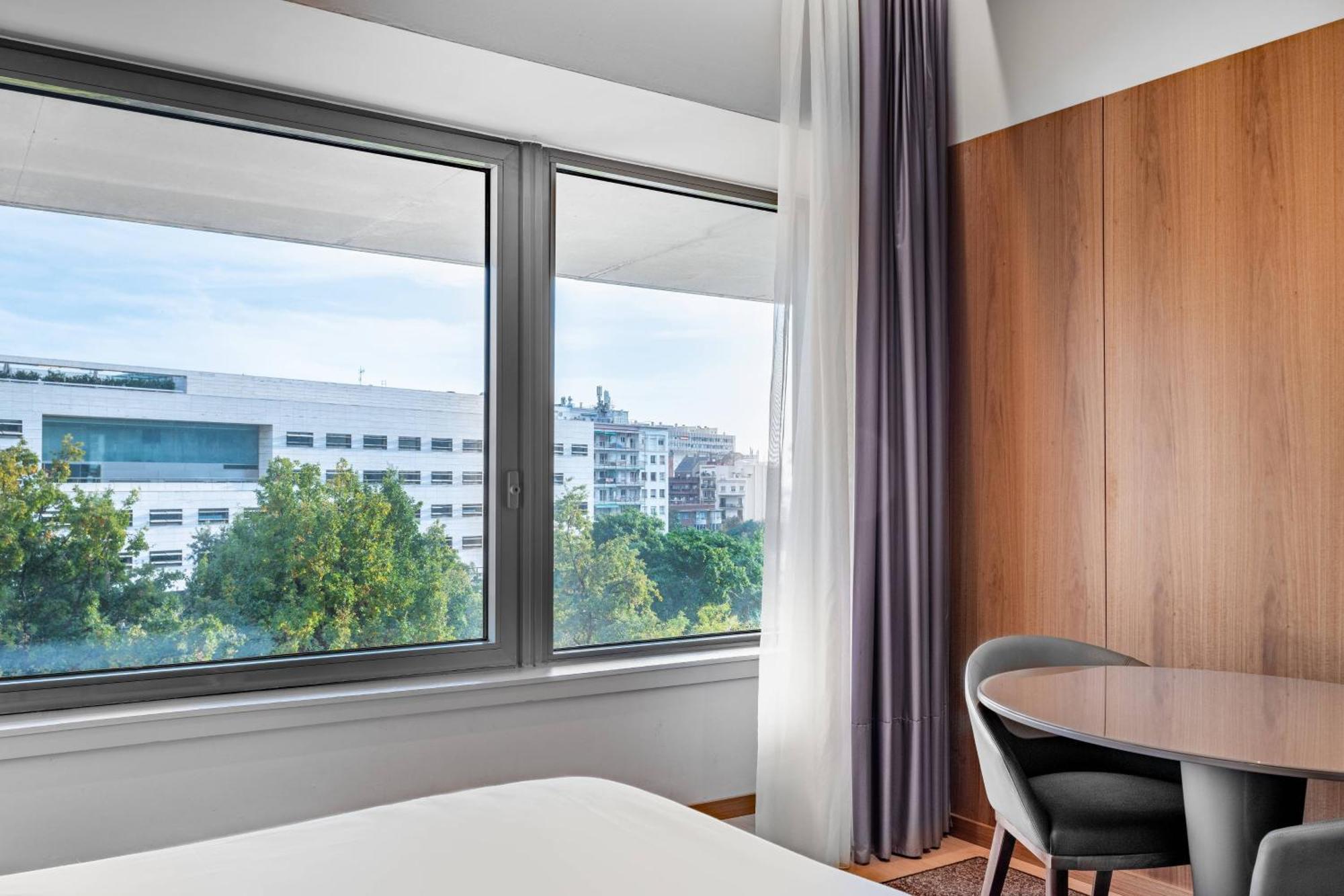 Ac Hotel Diagonal L'Illa By Marriott Barcelona Exterior photo