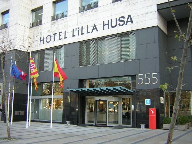 Ac Hotel Diagonal L'Illa By Marriott Barcelona Exterior photo